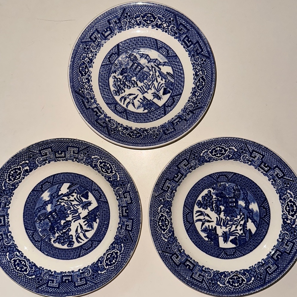Vintage Homer Laughlin Bowl and Saucers